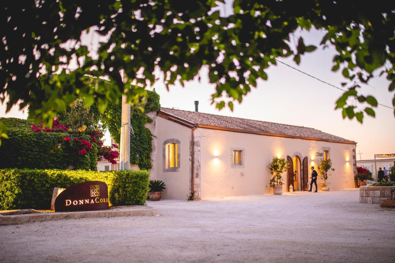 Donna Coraly Country Boutique Hotel Arenella  Buitenkant foto