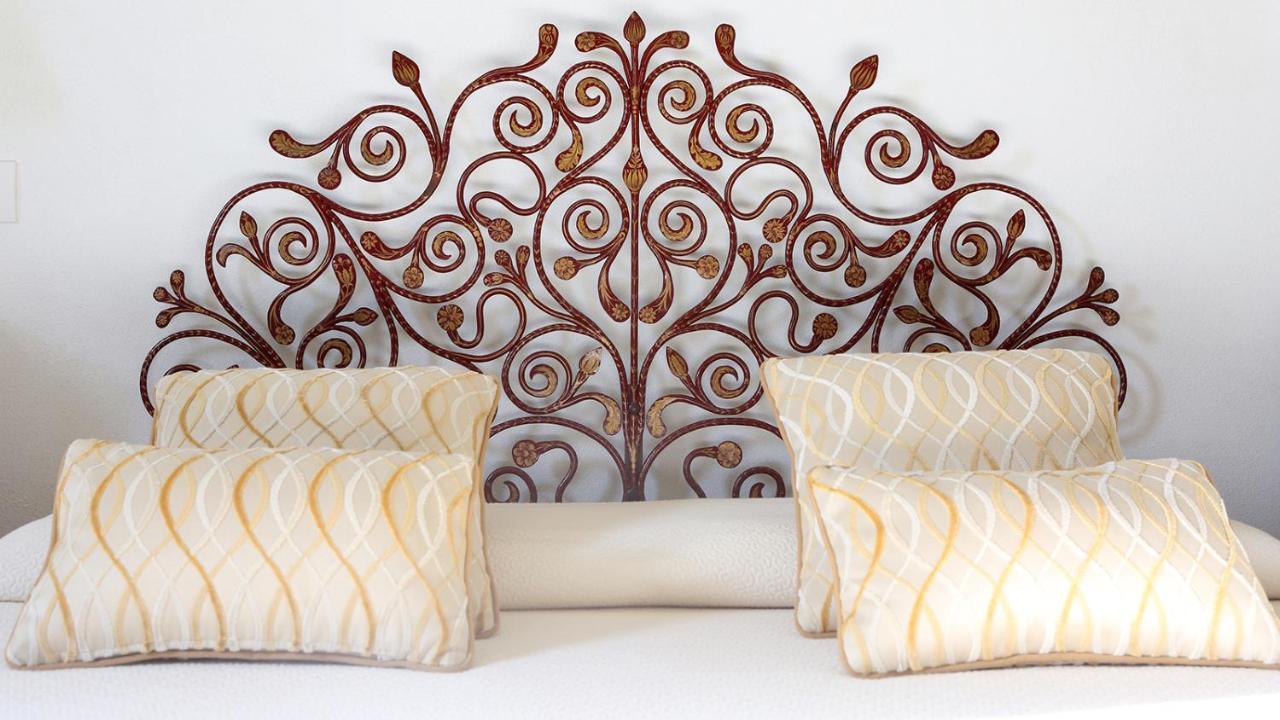 Donna Coraly Country Boutique Hotel Arenella  Buitenkant foto
